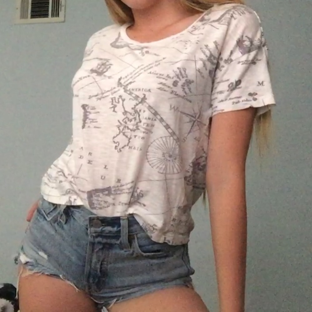 Forever 21 white map print tee